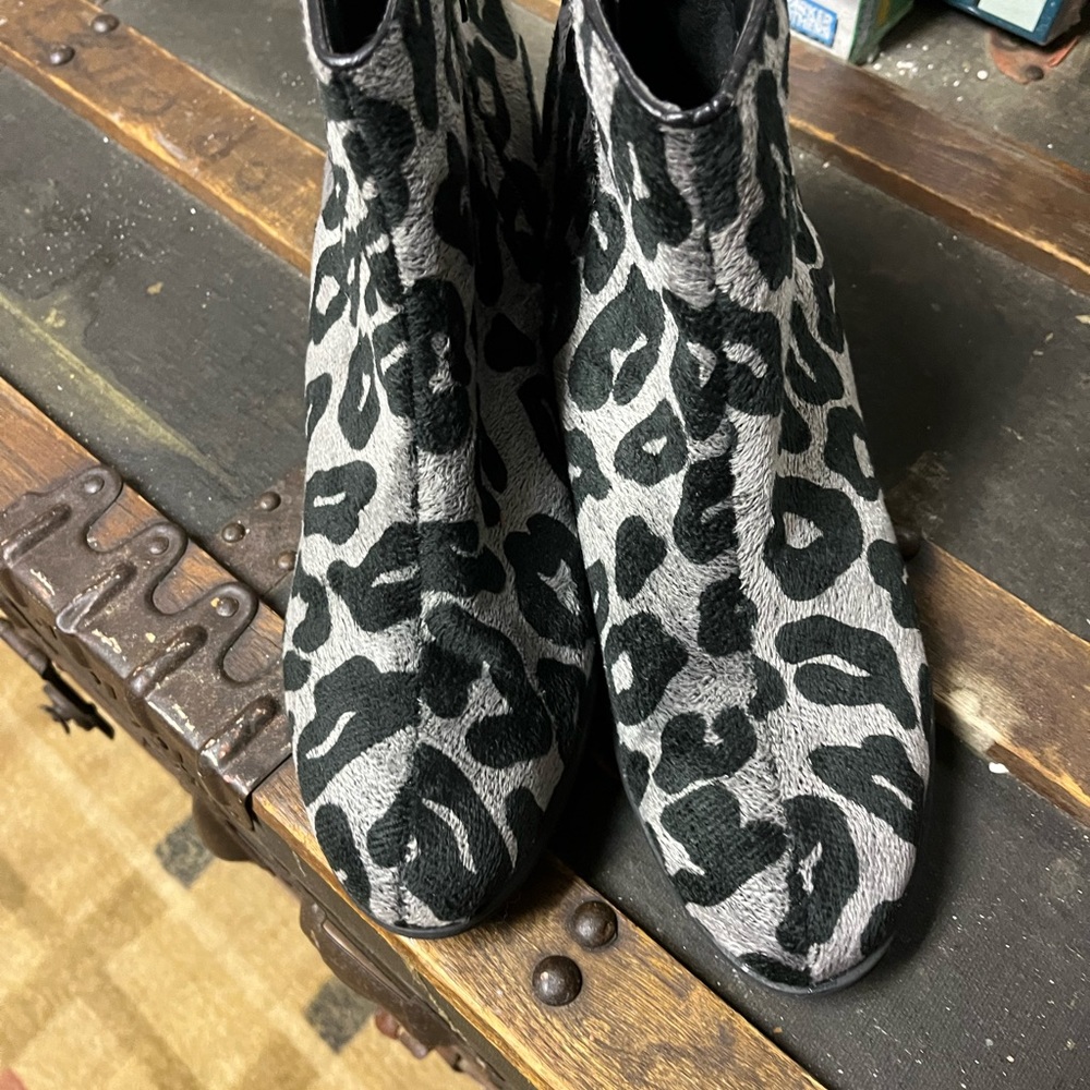 Leopard booties - Picture 4 of 4